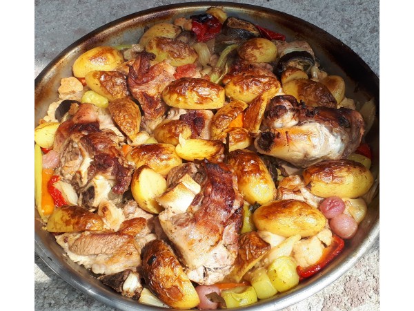 Tradicionalni Bosanski SAČ, POD PEKO, IZPOD PEKE, z INOX pekačem. Velikost 550mm  Družinska izvedba! *****