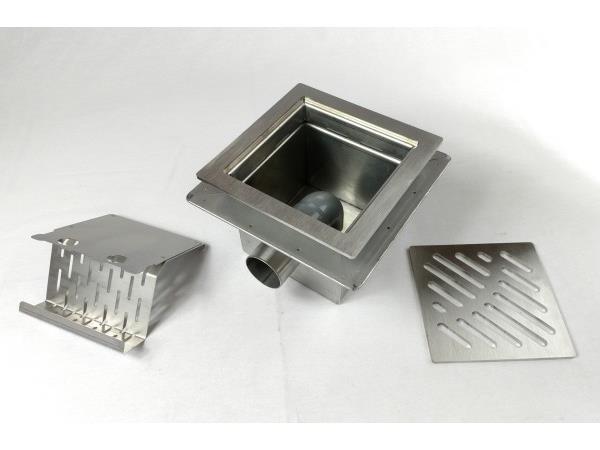 Talni sifon komplet s čelno ploščo debeline 5mm s PERFORIRANIM VZORCEM (AVTOPOVOZNO) in prirobnico za hidroizolacijo 200x200x150mm INOX Ø50mm horizontalno